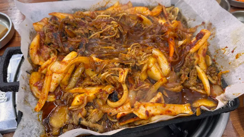 을지로 청진식당 오징어 불고기